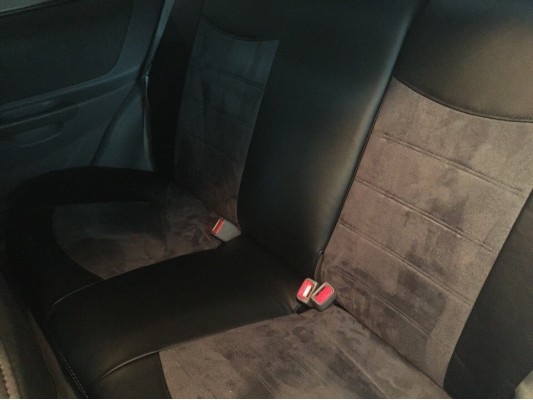 Авточехлы на Hyundai Accent