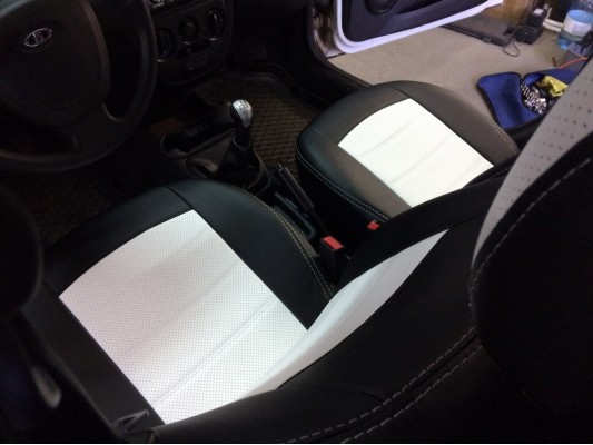 Авточехлы на Lada Granta