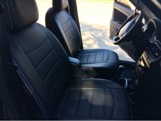 Авточехлы на Lada Priora