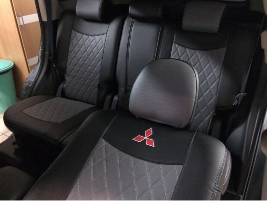 Авточехлы на Mitsubishi Outlander 3