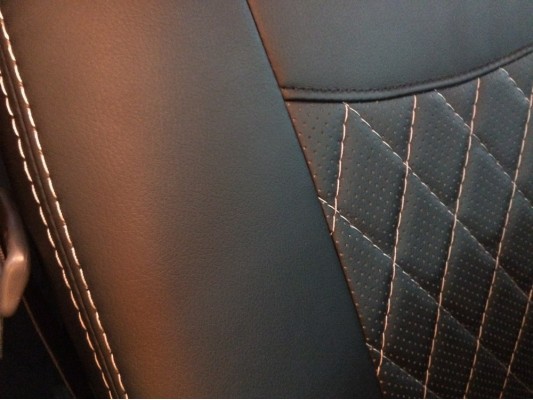 Авточехлы на Mitsubishi Pajero Sport