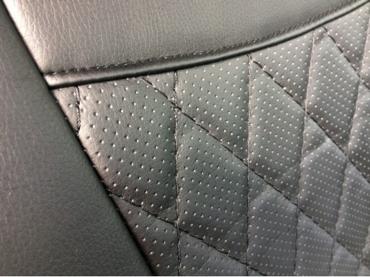 Авточехлы на Nissan Terrano