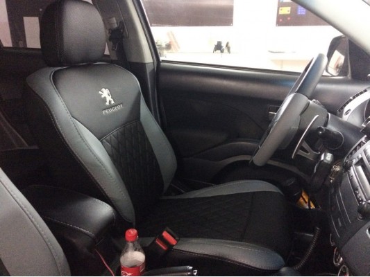 Авточехлы на Peugeot 4007