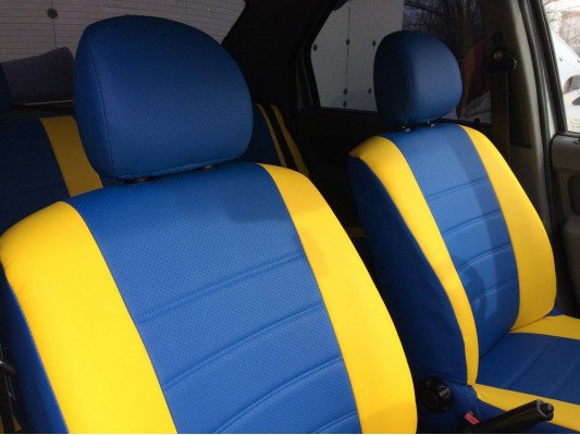 Авточехлы на Renault Logan