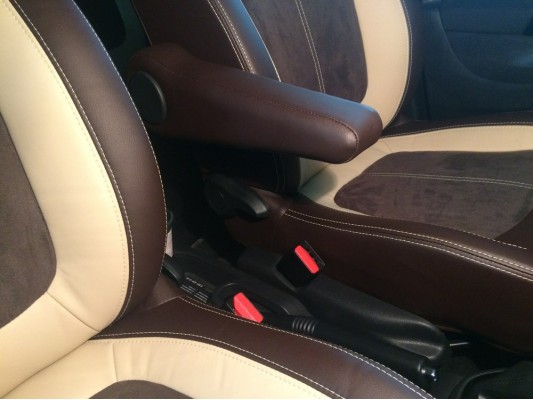 Каркасные авточехлы на Renault Kaptur